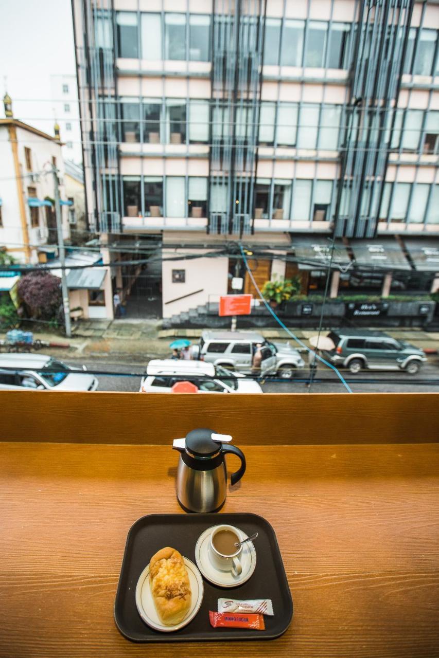 Хостел Rangoon Boutique House Экстерьер фото